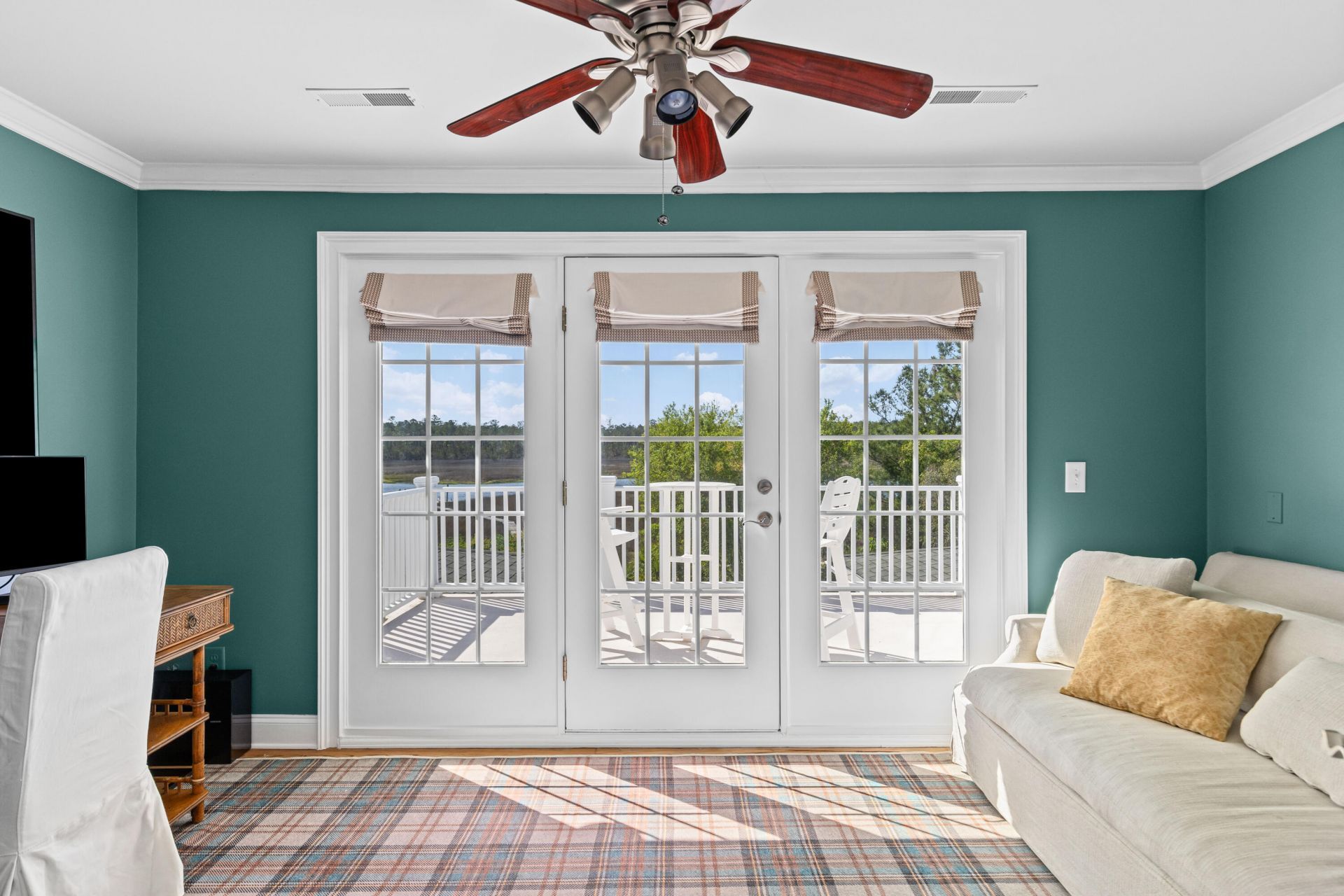 127 Drew Lane Photo 32