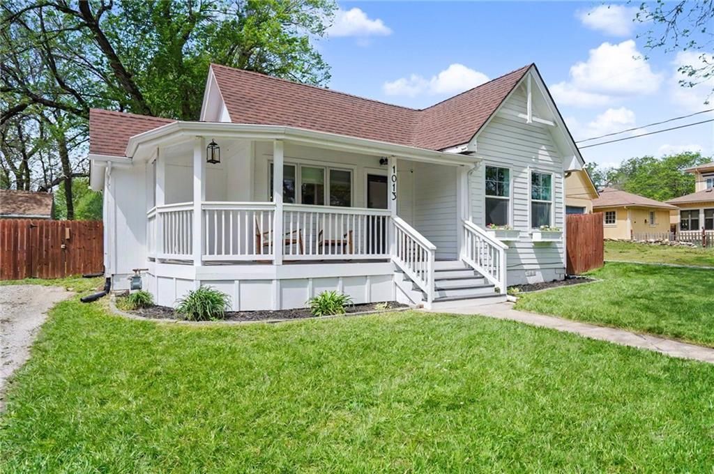 1013 7th Street, Baldwin City, KS 66006 Main Photo