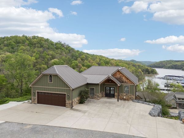 1010 Old Casey Cove Rd , Smithville, TN 37166