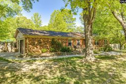 2448 Country Club Dr.  photo 4