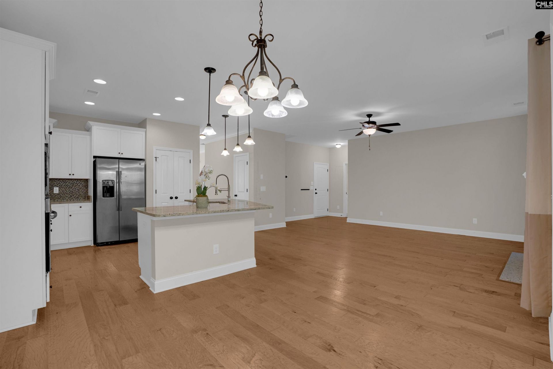 107 Riggs Drive  Photo 9