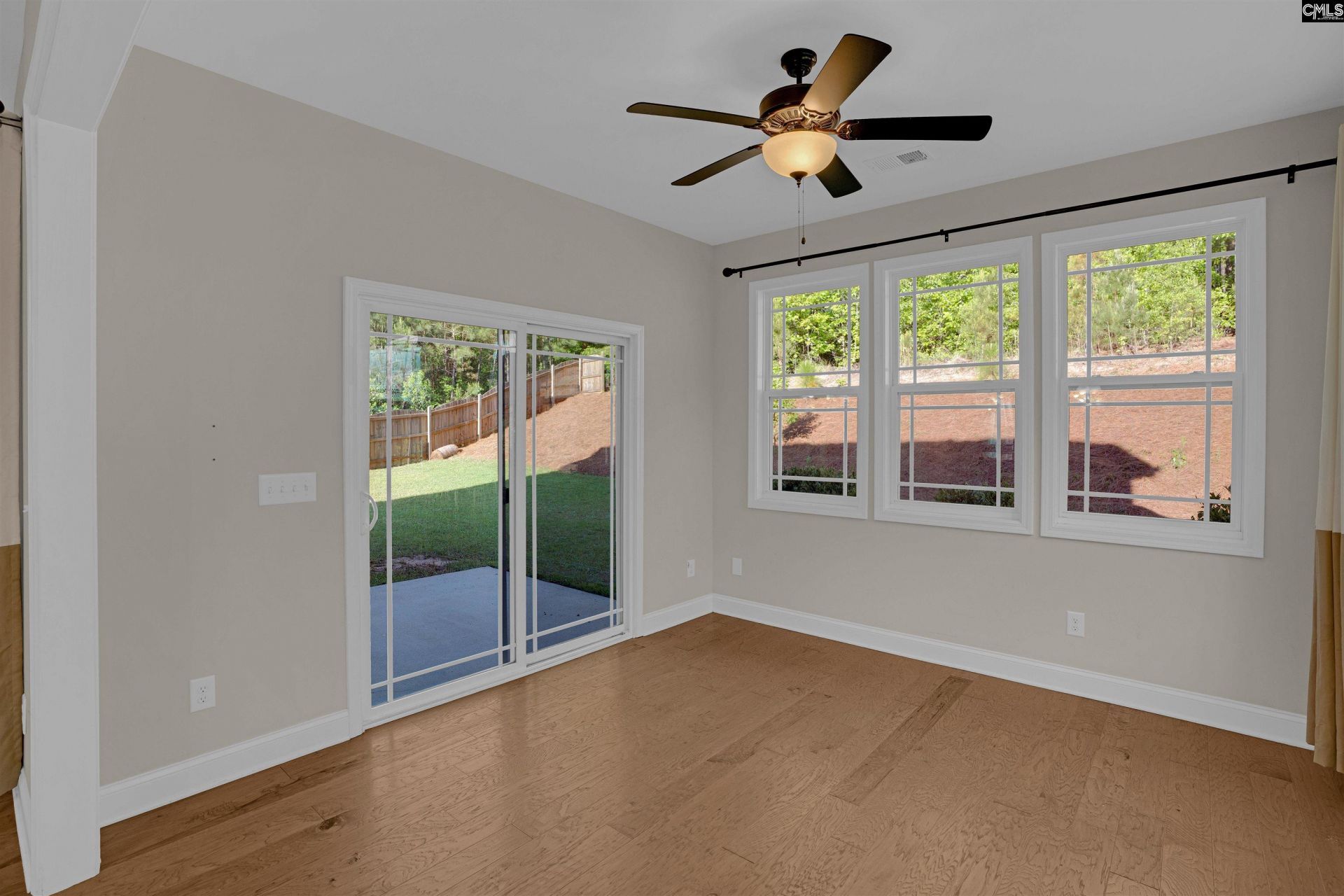 107 Riggs Drive  Photo 10