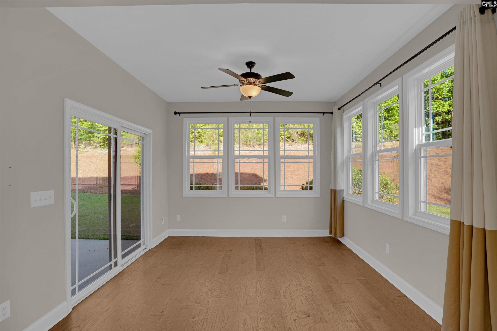 107 Riggs Drive  Photo 11