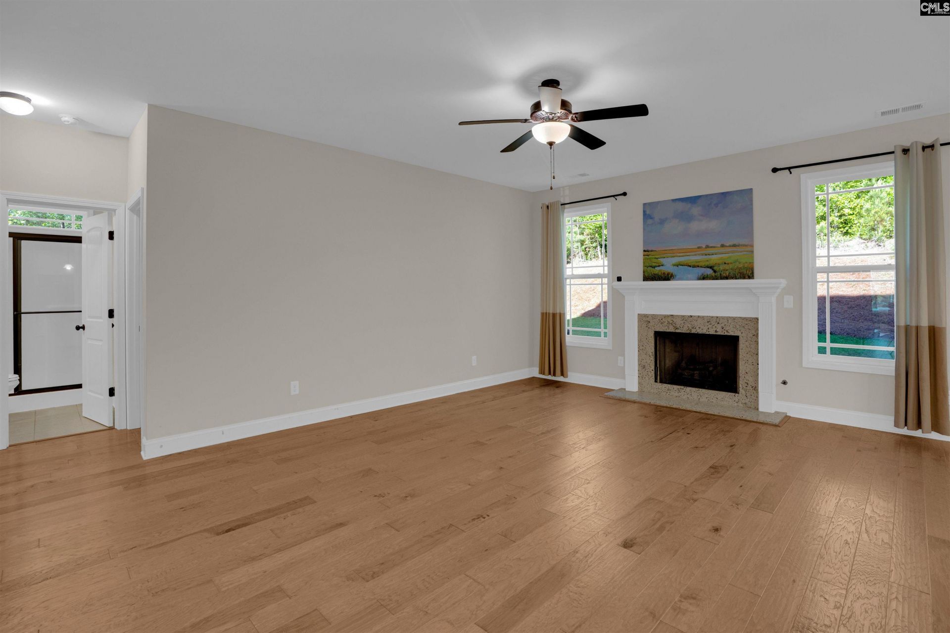 107 Riggs Drive  Photo 12