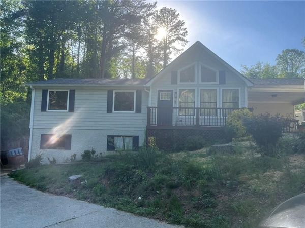 4943 Apple Valley Road, Douglasville, GA 30135