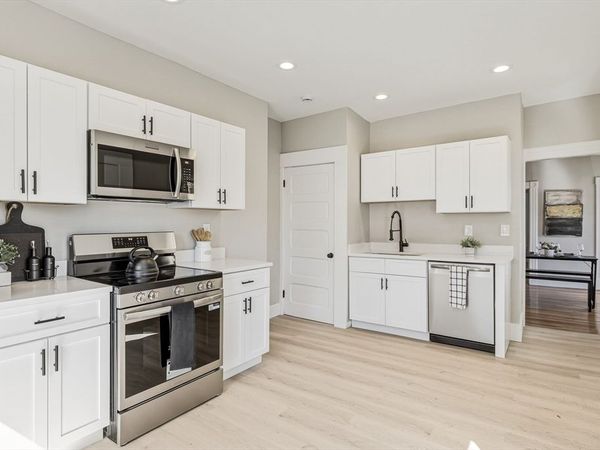 108-110 Northampton Ave, Springfield, MA 01109