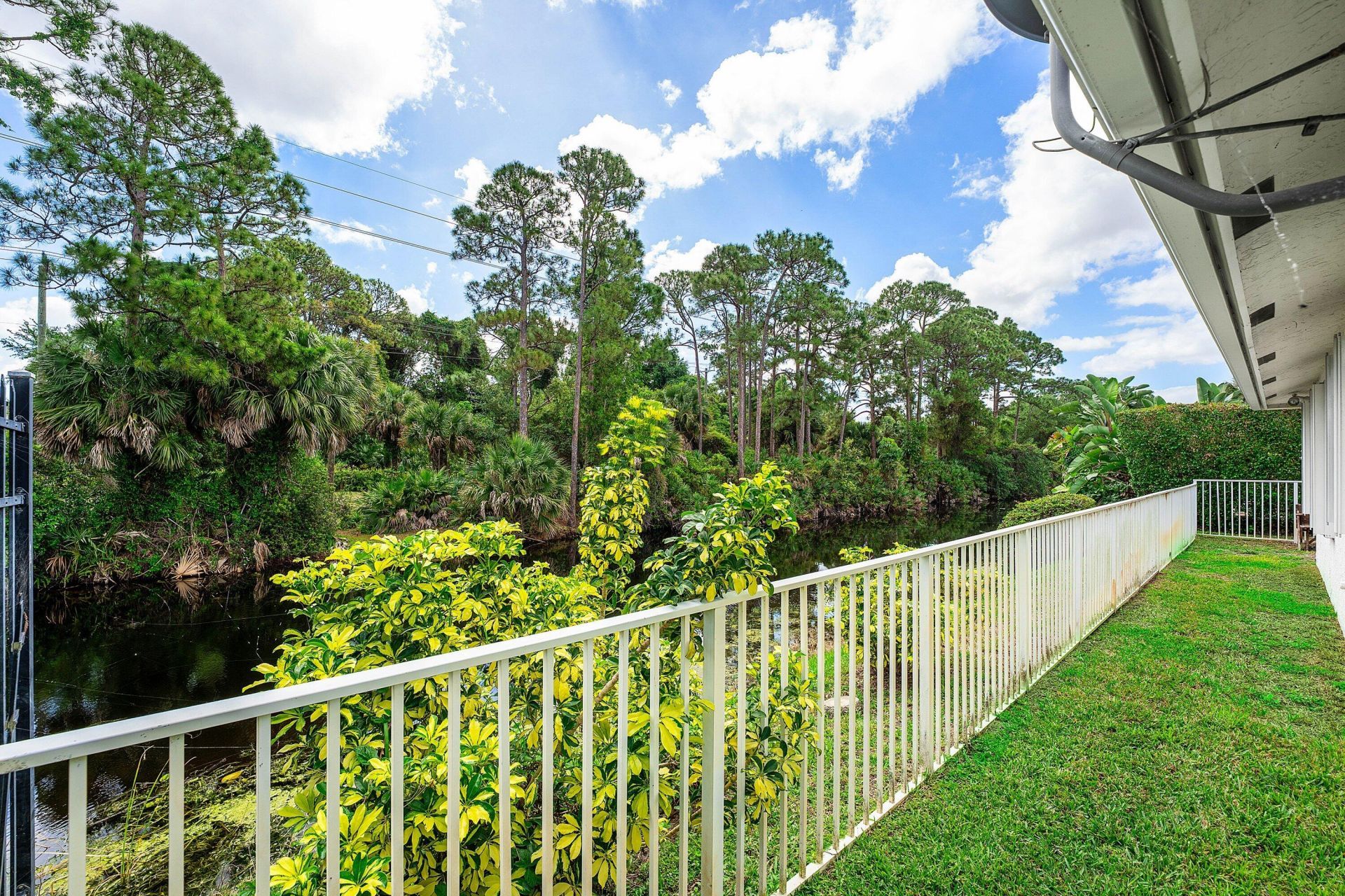 104 Hidden Hollow, Palm Beach Gardens, FL 33418 Photo