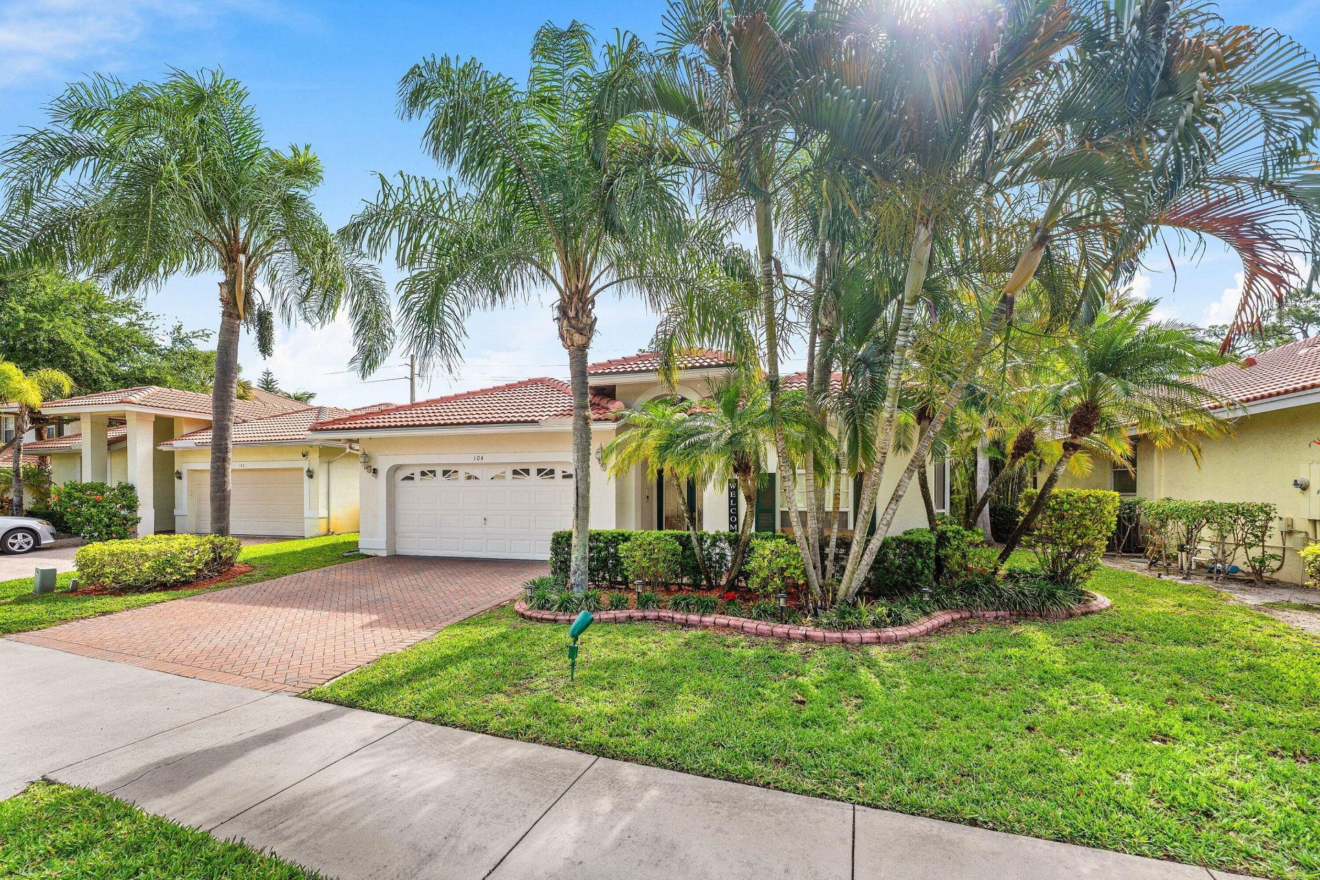 104 Hidden Hollow, Palm Beach Gardens, FL 33418 Photo