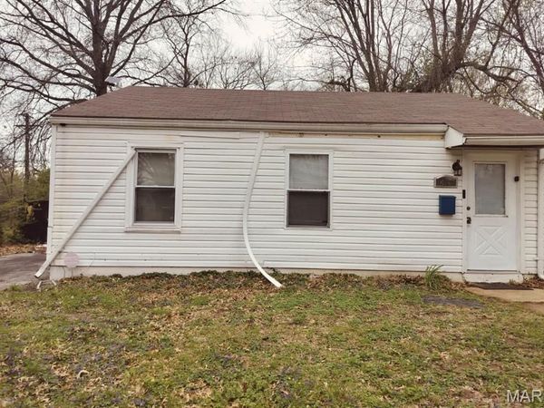 417 Mueller Avenue, St Louis, MO 63135