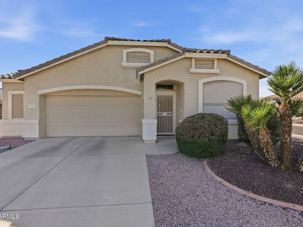 17320 N THORNBERRY Drive, Surprise, AZ 85374