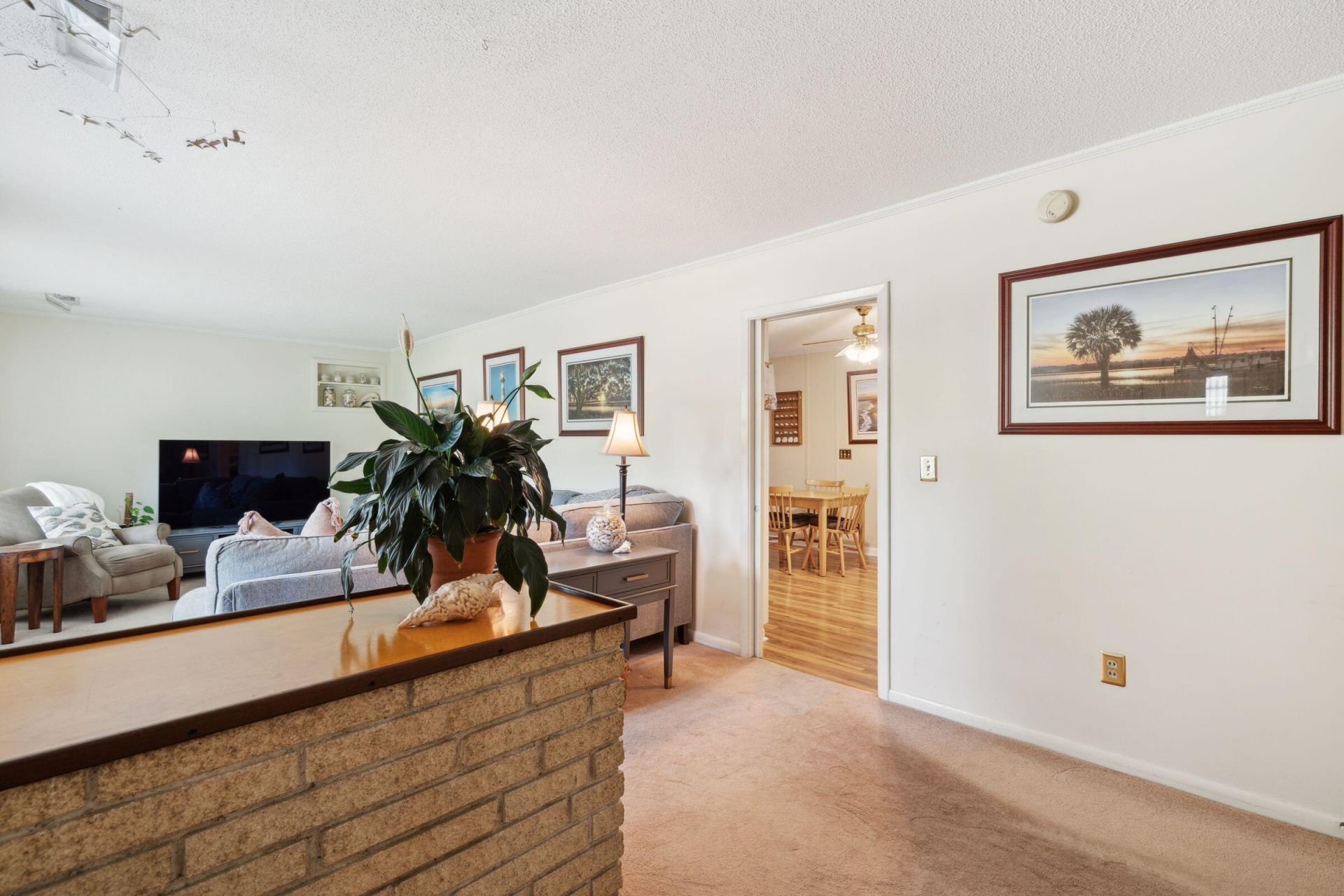 1764 Lady Ashley Street Photo 11