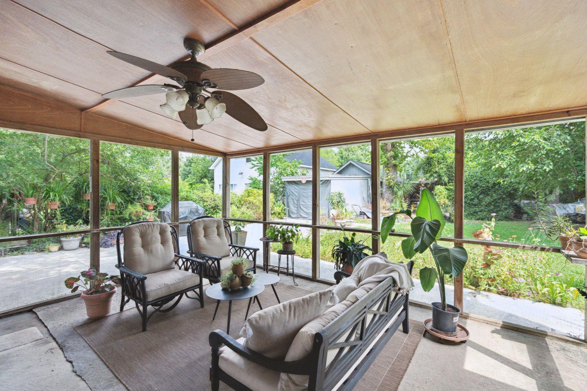 1764 Lady Ashley Street Photo 22