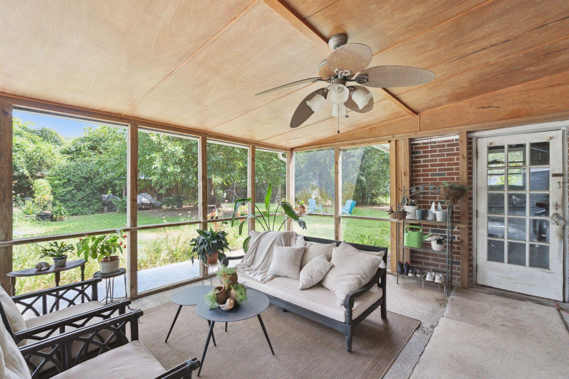 1764 Lady Ashley Street Photo 23