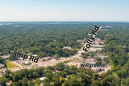 1764 Lady Ashley Street photo 4