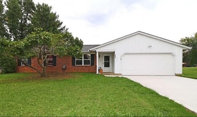 299 Powder Horn Place, Canal Winchester, OH 43110 Main Photo