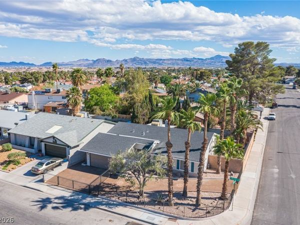 3915 E Reno Avenue, Las Vegas, NV 89120