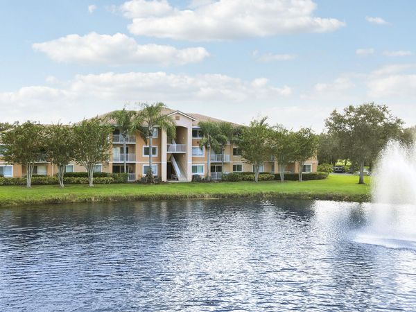 121 SW Palm Drive, Unit 306, Port St. Lucie, FL 34986