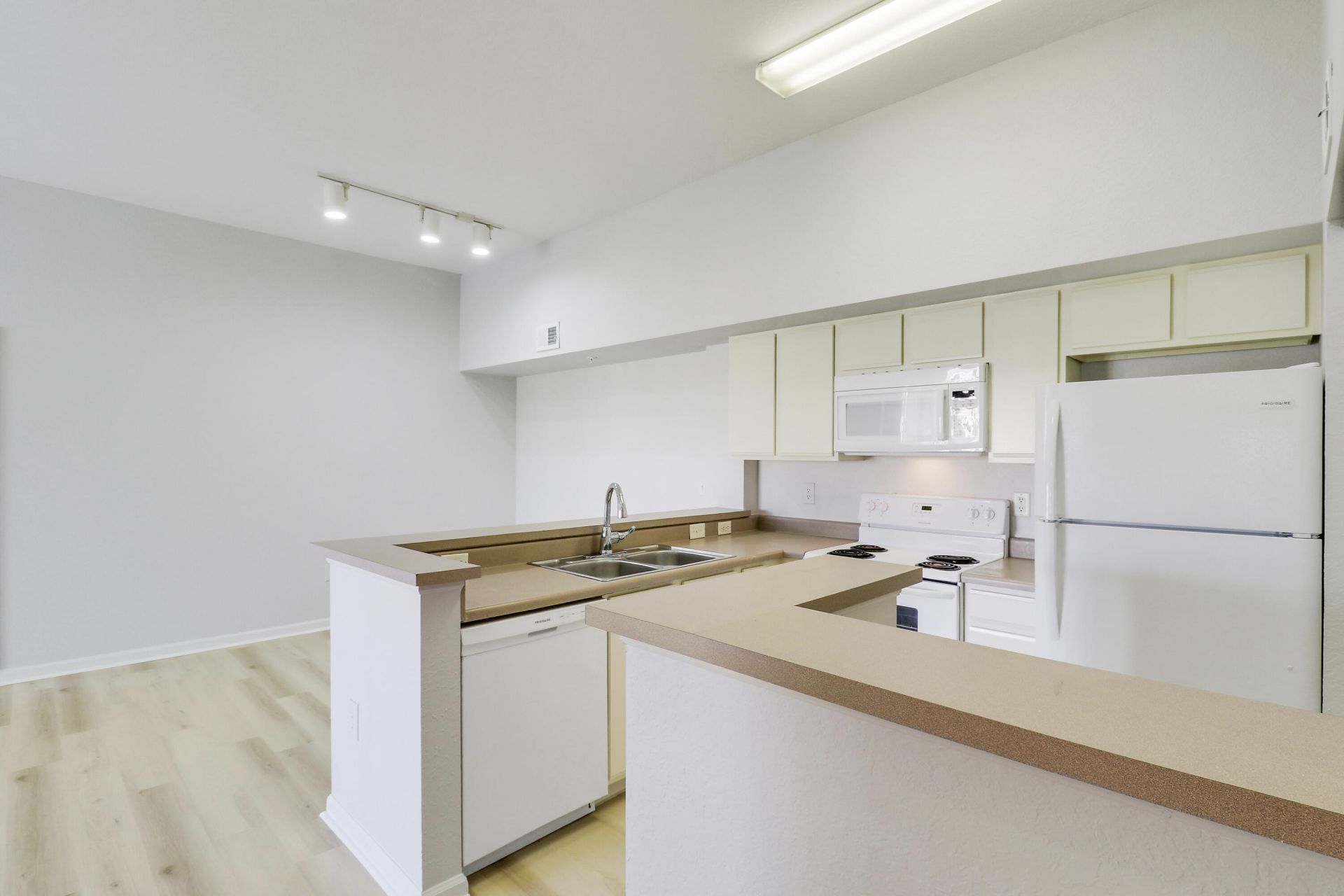 121 SW Palm Drive, Unit 306, Port Saint Lucie, FL 34986 Photo