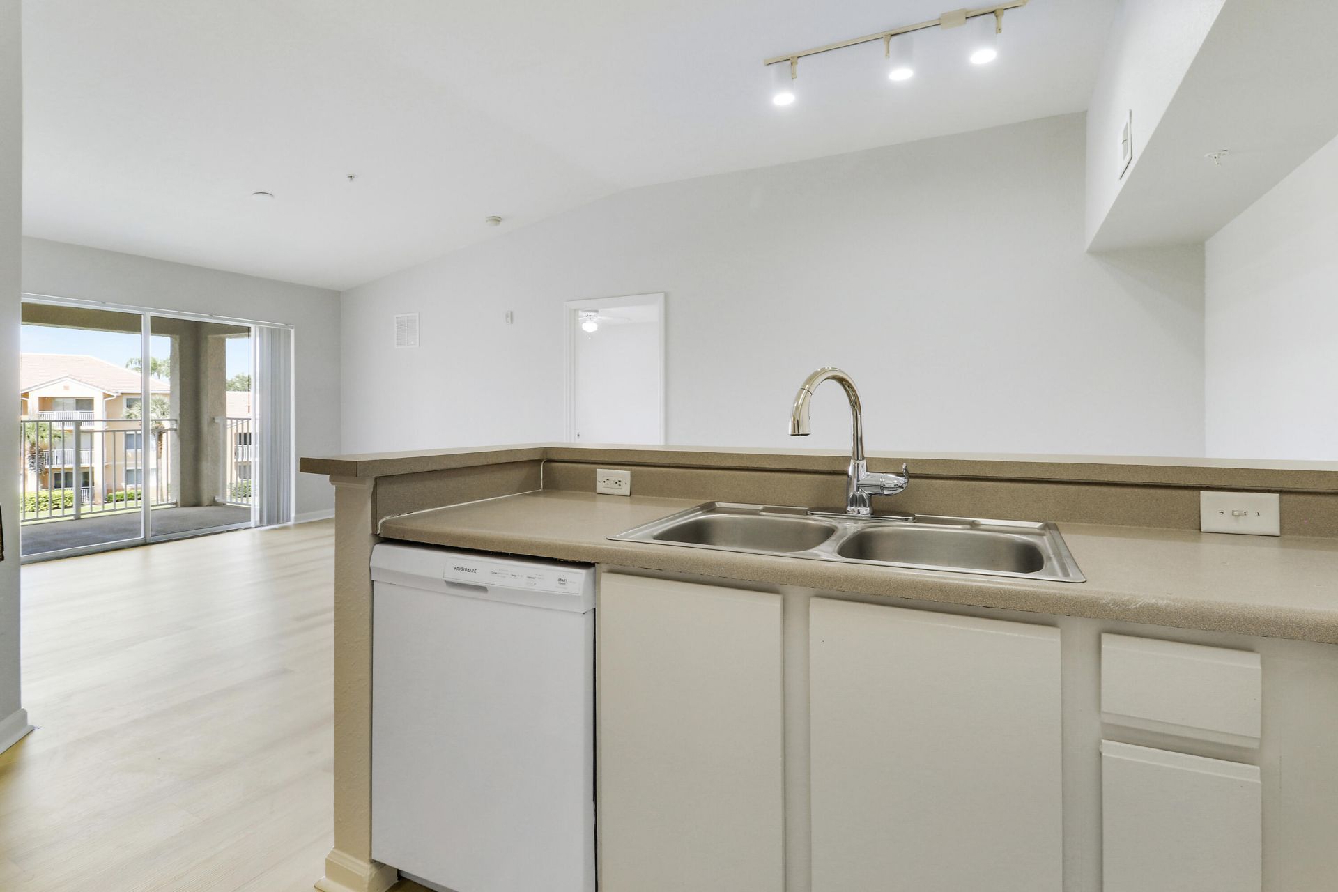 121 SW Palm Drive, Unit 306, Port Saint Lucie, FL 34986 Photo