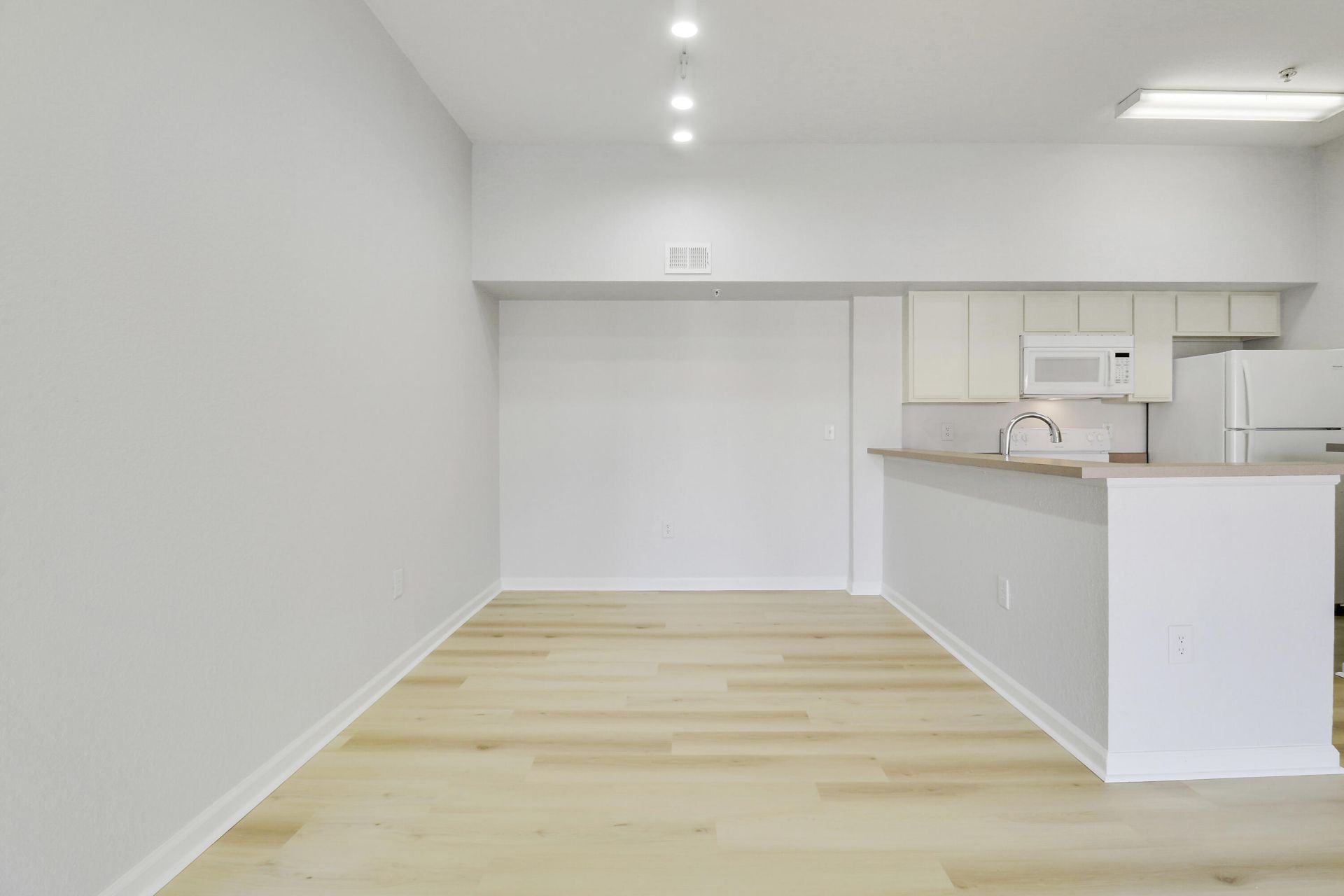 121 SW Palm Drive, Unit 306, Port Saint Lucie, FL 34986 Photo