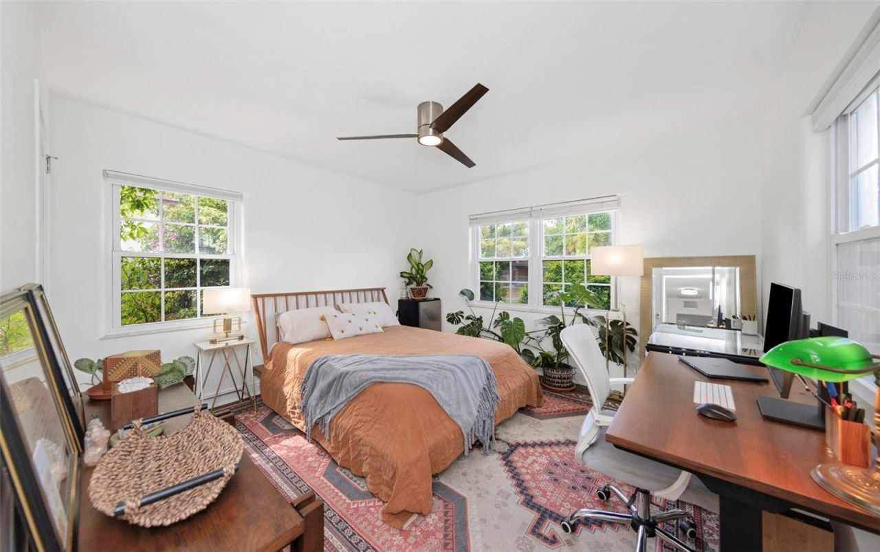 4300 3rd Avenue S, Saint Petersburg, FL 33711 Photo