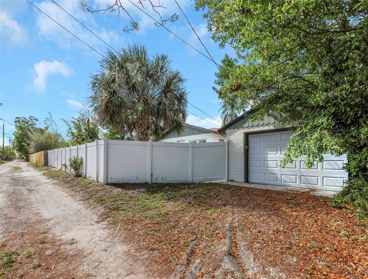4300 3rd Avenue S, Saint Petersburg, FL 33711 Photo
