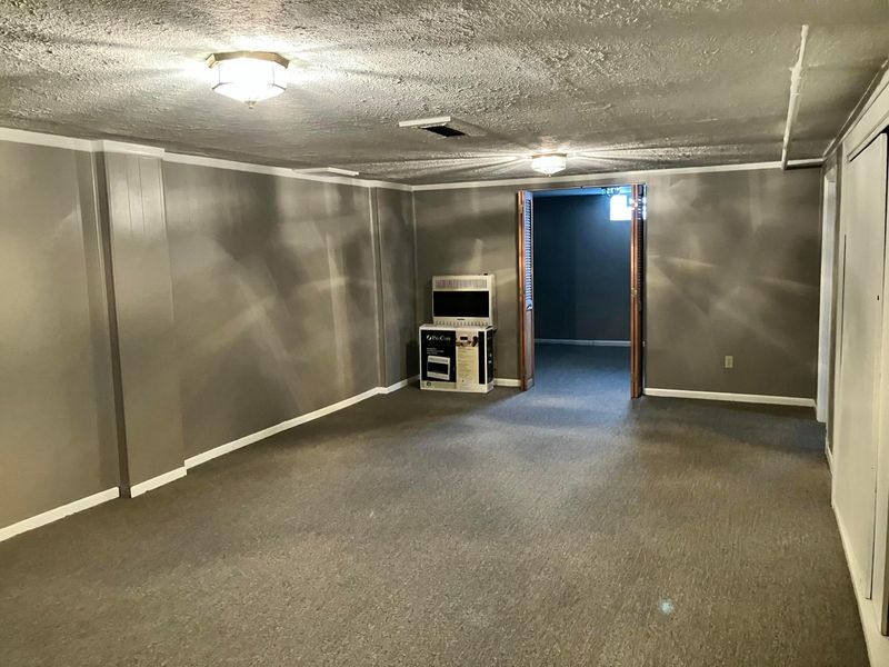 1230 Carrousel Drive E, Reynoldsburg, OH 43068 Photo 15