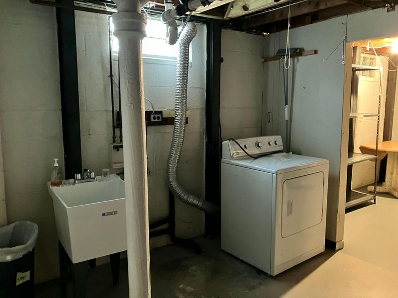 1230 Carrousel Drive E, Reynoldsburg, OH 43068 Photo 18