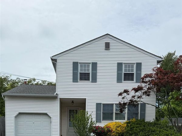 22 Salisbury Drive S, East Northport, NY 11731