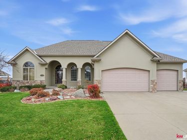 5501 S 90 Street , Lincoln, NE 68526