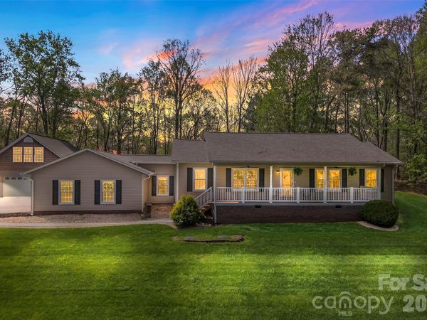 494 Dogwood Lane, North Wilkesboro, NC 28659