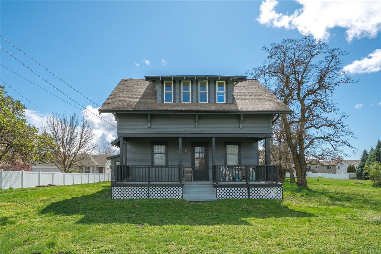 1809 W Johansen Rd primary photo