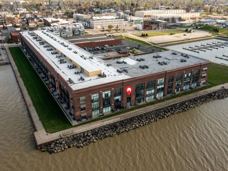 401 W Shoreline Drive, Unit 261, Sandusky, OH 44870 Photo 3