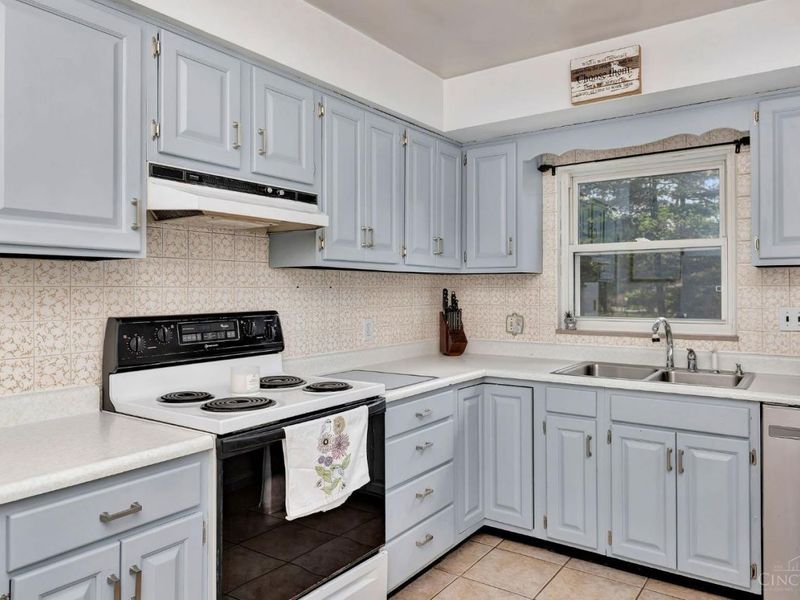 1046 Fashion Avenue, Delhi Twp, OH 45238 Photo 13