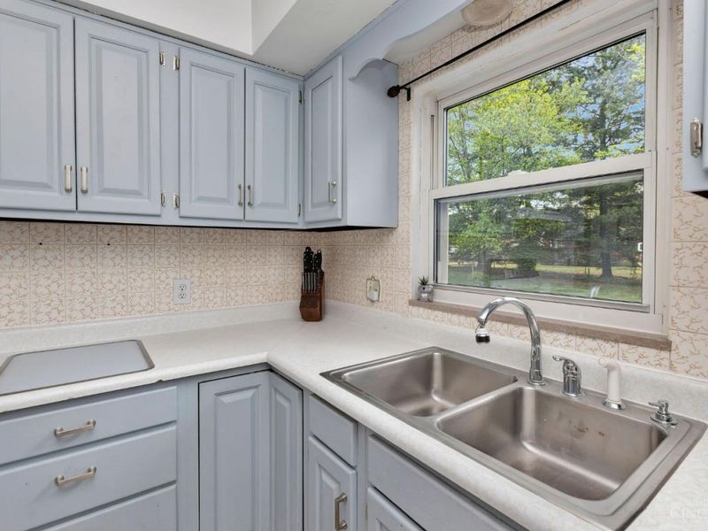 1046 Fashion Avenue, Delhi Twp, OH 45238 Photo 14