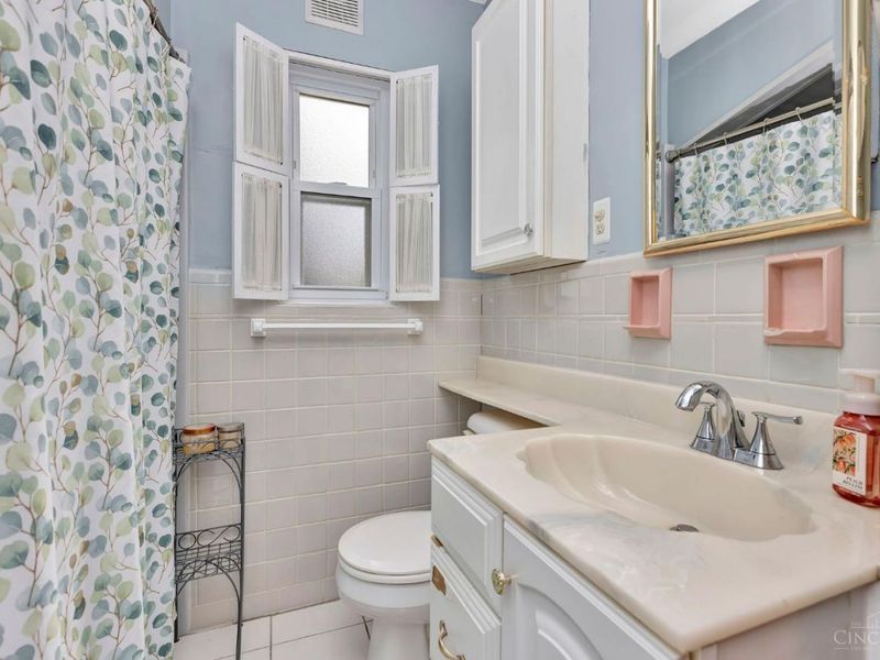 1046 Fashion Avenue, Delhi Twp, OH 45238 Photo 16