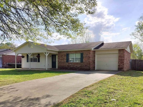 7 Killane Street, Clarksville, AR 72830