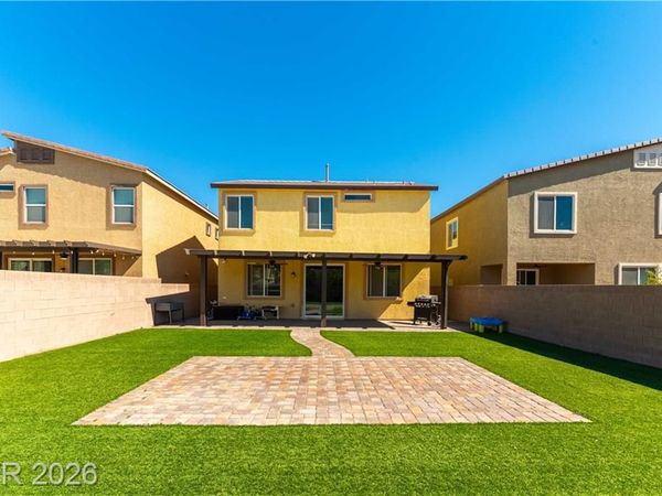 7255 Dazzle Point Street, North Las Vegas, NV 89084