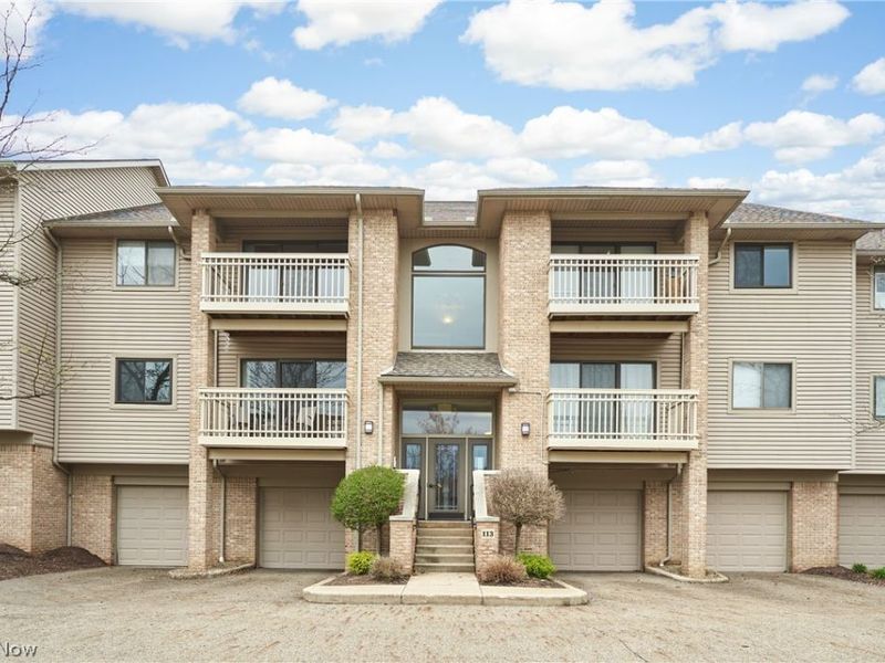 3800 Rosemont Boulevard, Unit 113C, Fairlawn, OH 44333 Photo 1