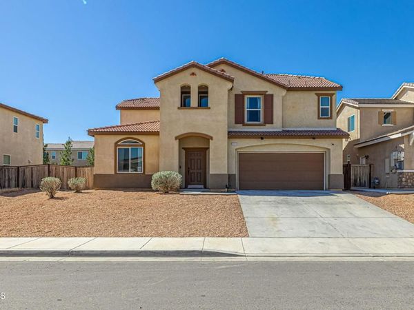 3666 Mount Whitney Avenue, Rosamond, CA 93560