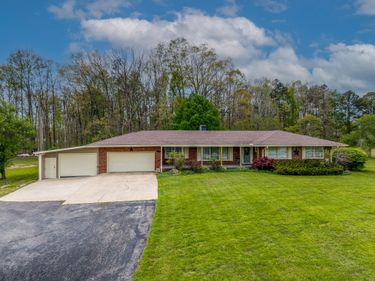 1805 KY-801 North , Morehead, KY 40351