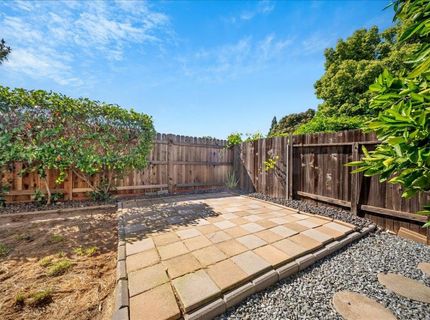 1951 Ajay, Roseville, CA 95678 Photo