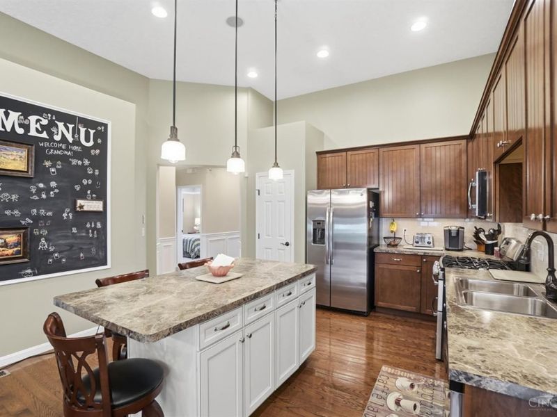 305 Haybrooke Drive, Maineville, OH 45039 Photo 13