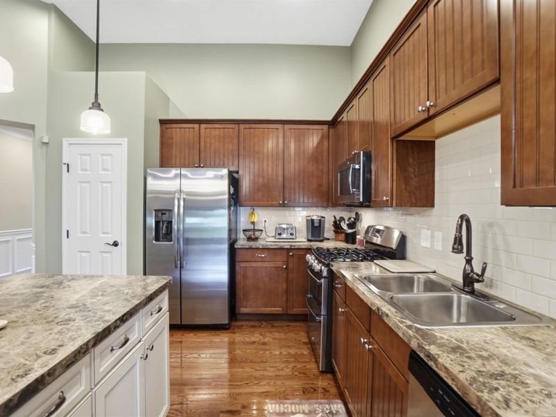 305 Haybrooke Drive, Maineville, OH 45039 Photo 14