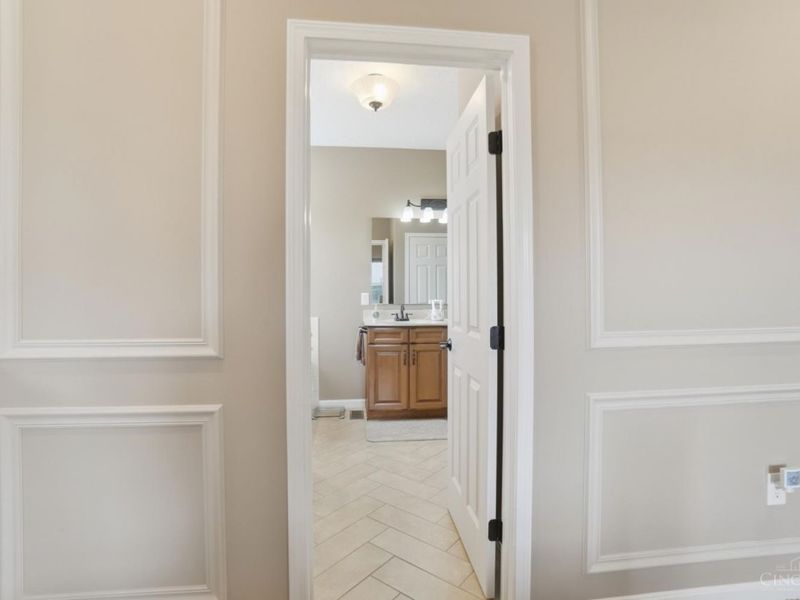 305 Haybrooke Drive, Maineville, OH 45039 Photo 33