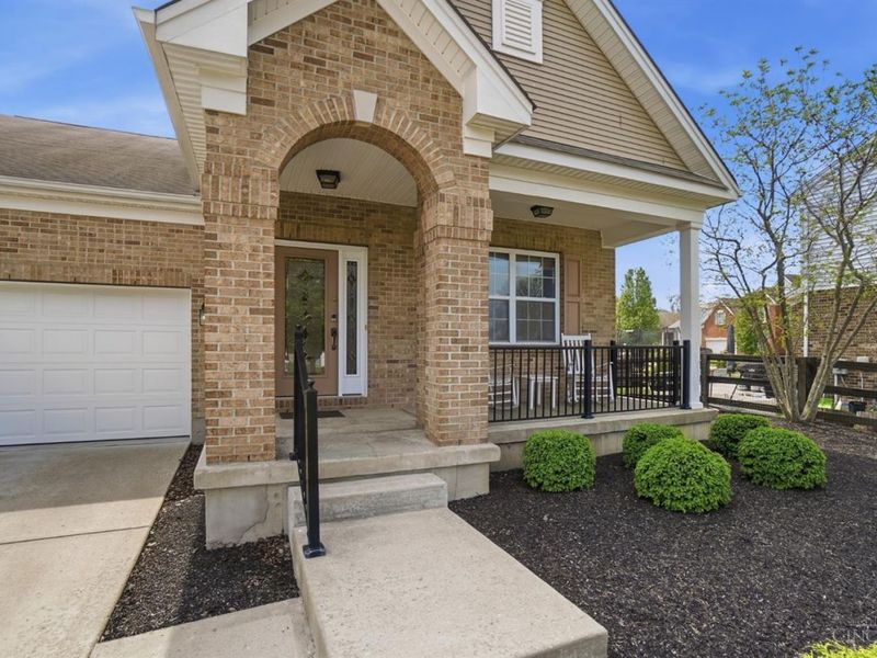 305 Haybrooke Drive, Maineville, OH 45039 Photo 5