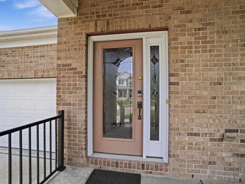 305 Haybrooke Drive, Maineville, OH 45039 Photo 8