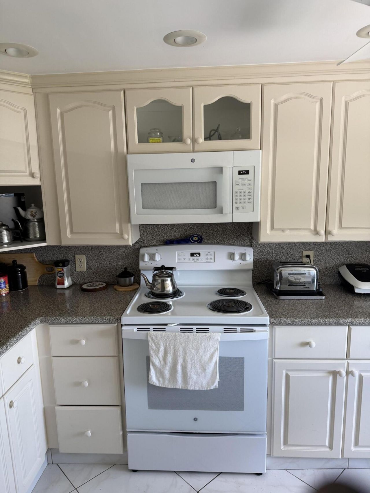 4037 Guildford C, Boca Raton, FL 33434 Photo