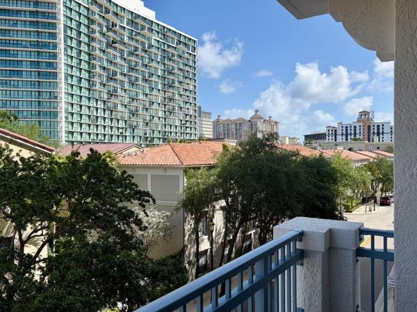 403 N Sapodilla Avenue, West Palm Beach, FL 33401