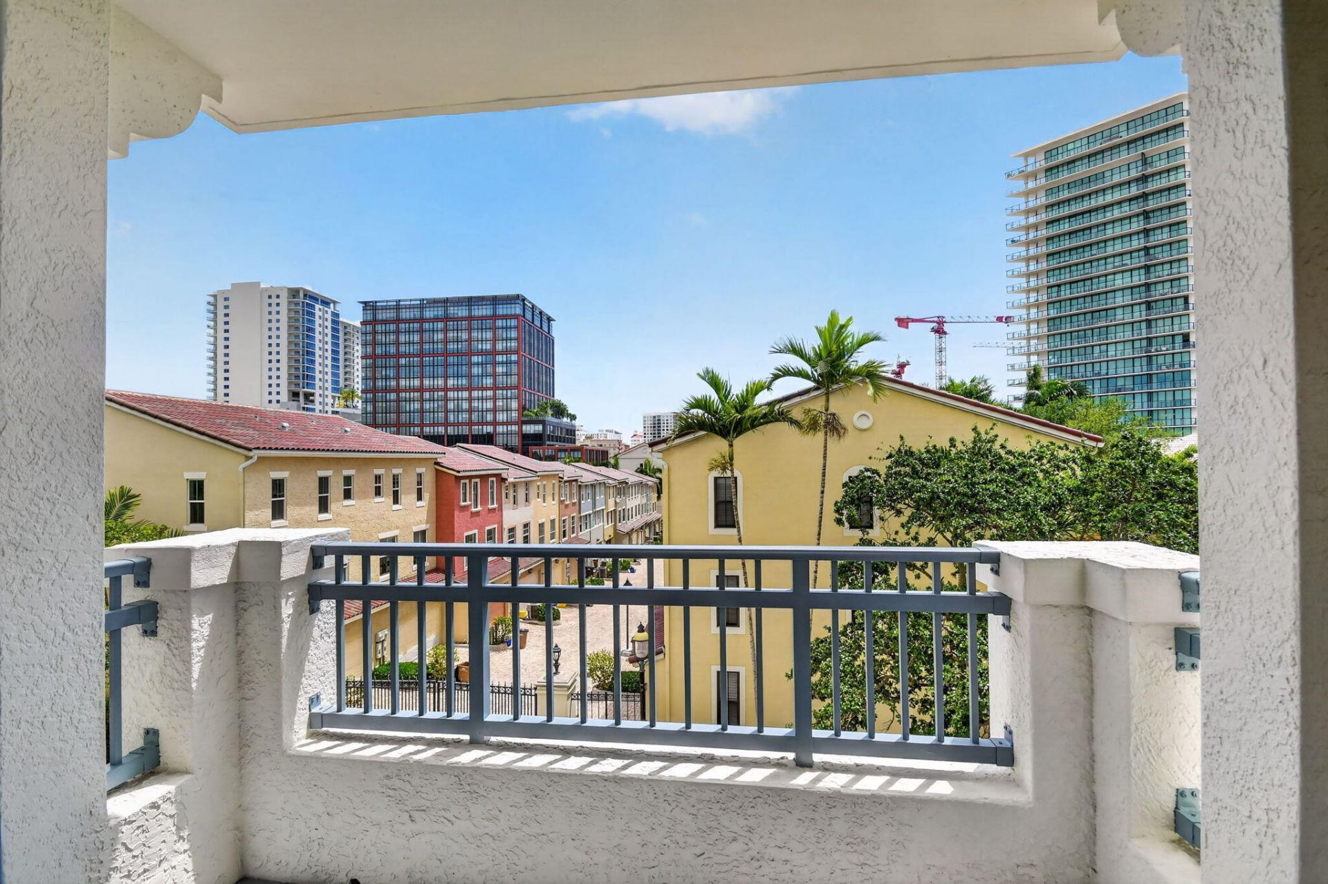 403 S Sapodilla Avenue, Unit 307, West Palm Beach, FL 33401 Photo